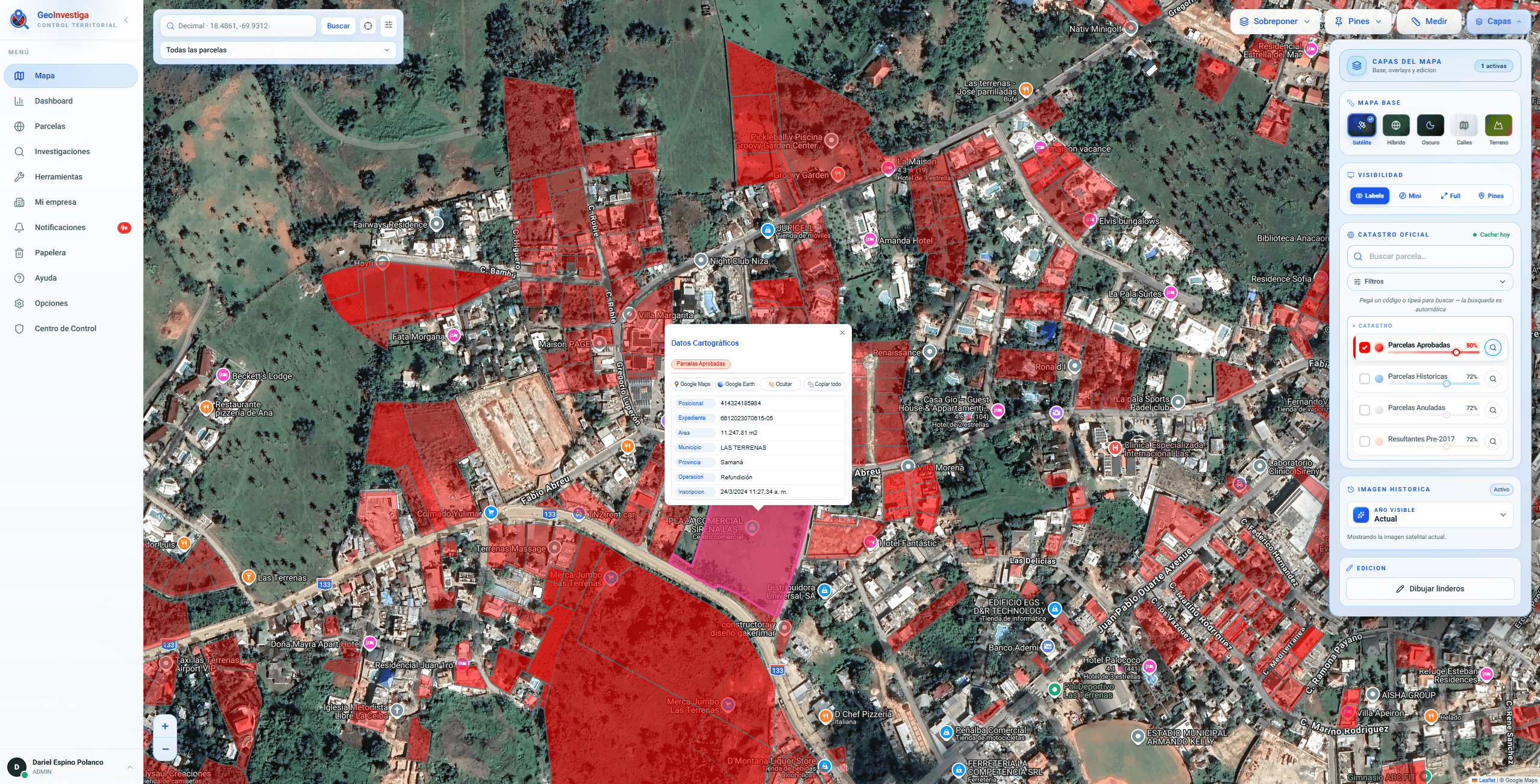Dashboard de GeoInvestiga mostrando el mapa interactivo con parcelas catastrales rojas sobre vista satelital